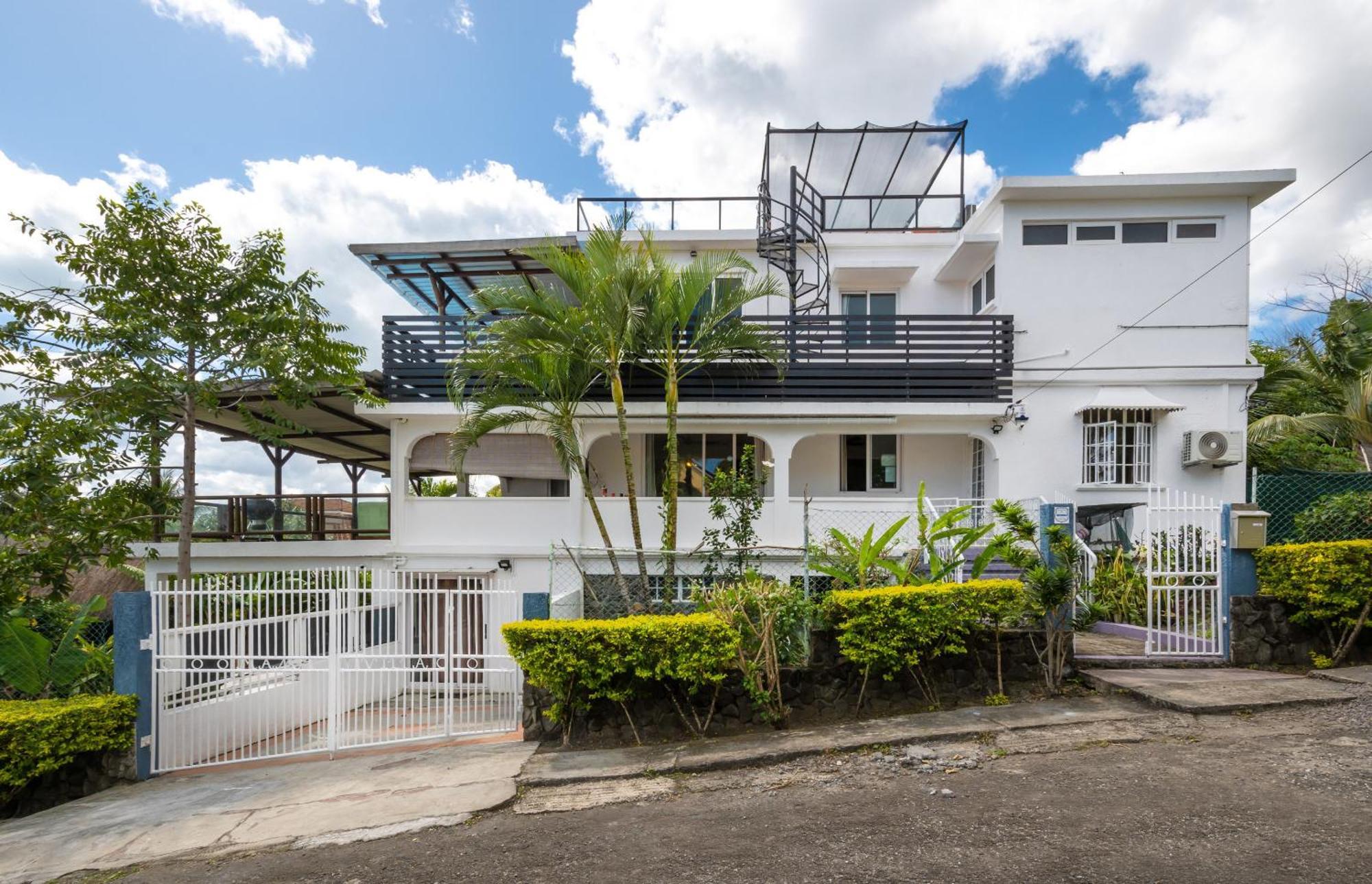 Twakila Sunset Suites La Gaulette Kültér fotó