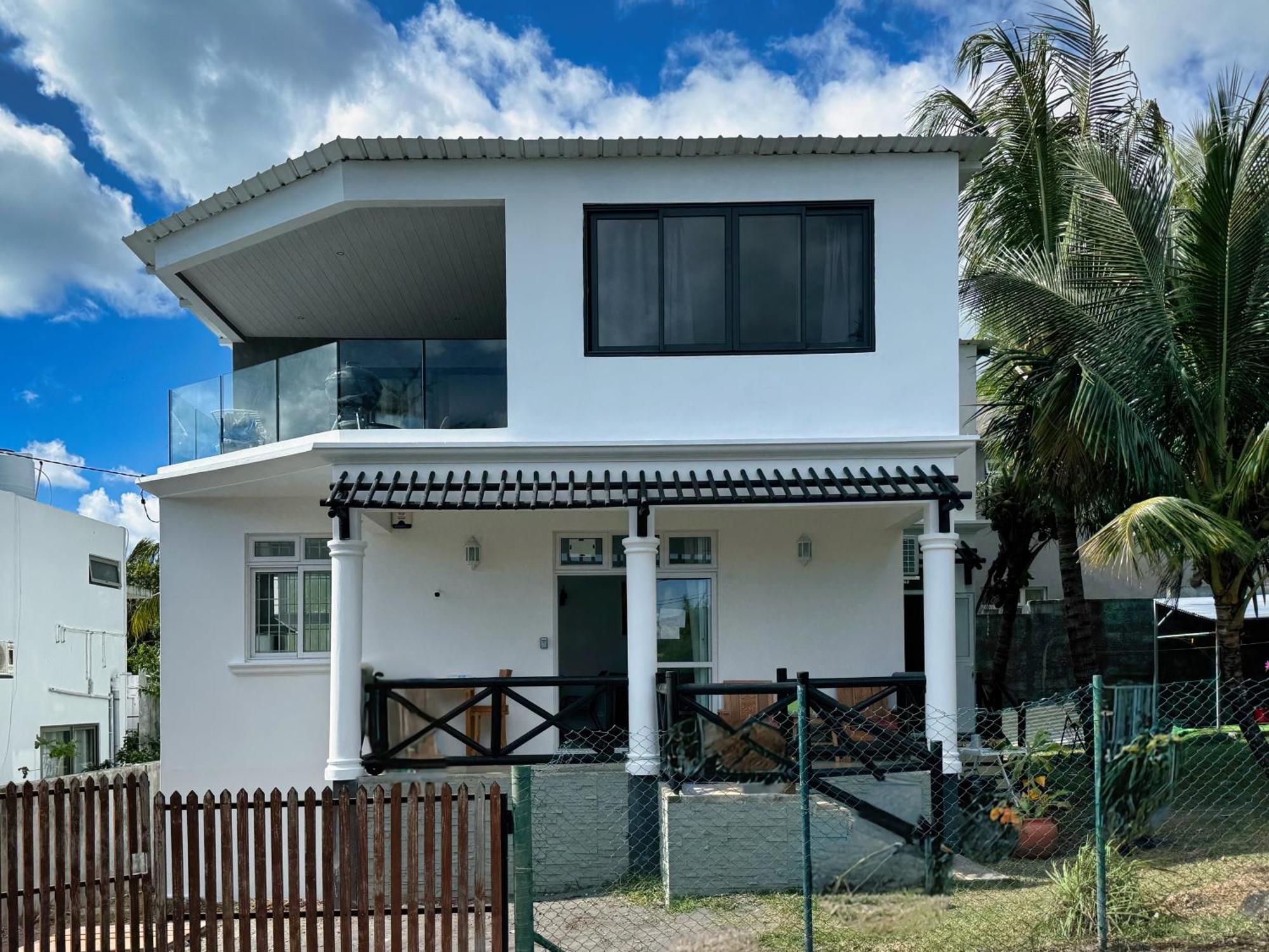 Twakila Sunset Suites La Gaulette Kültér fotó