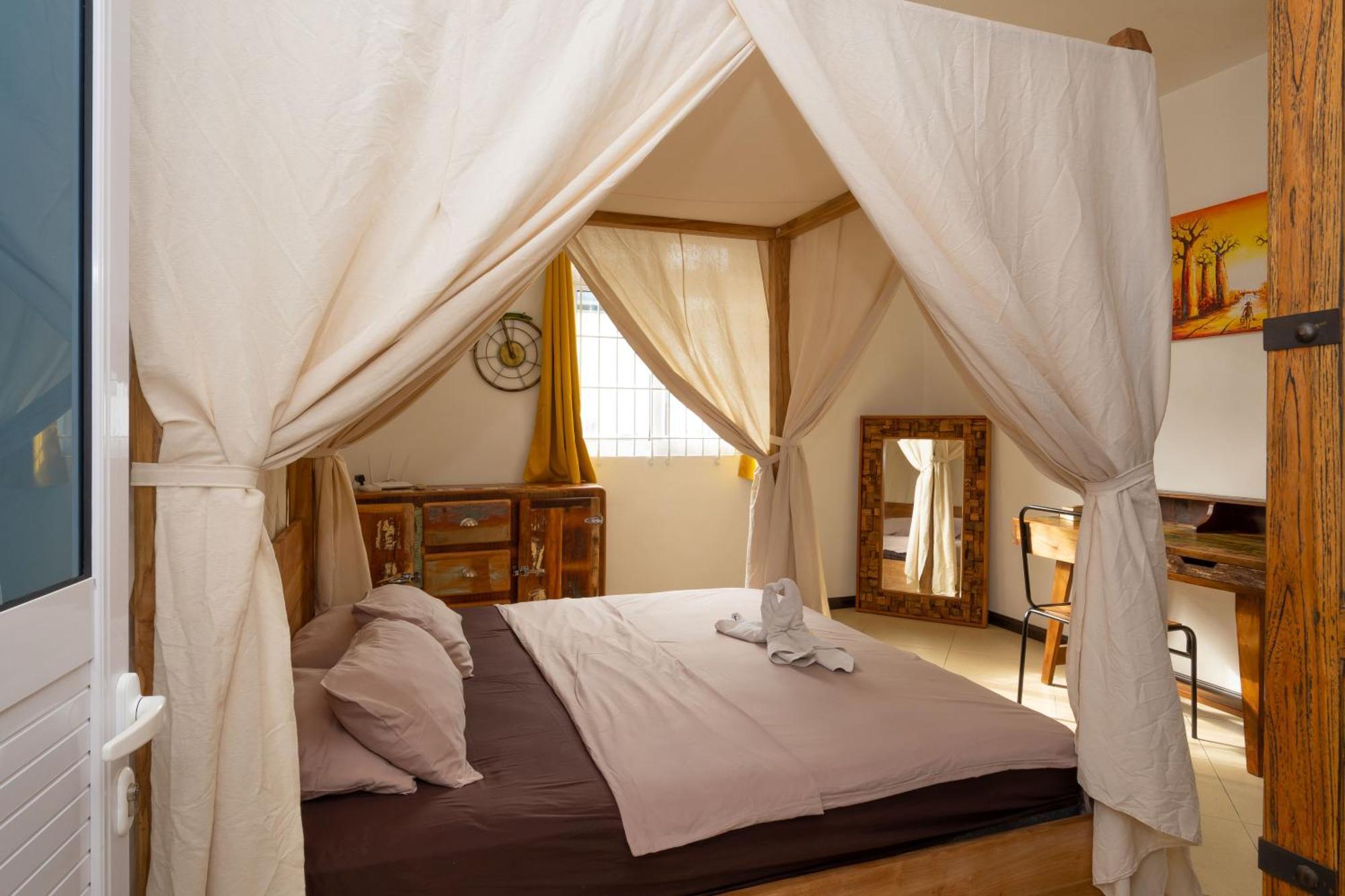 Twakila Sunset Suites La Gaulette Kültér fotó