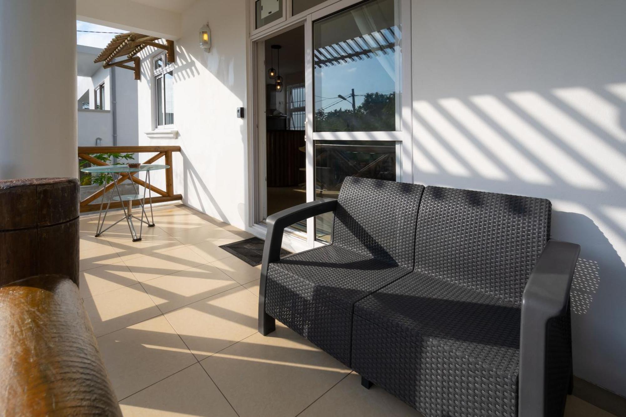 Twakila Sunset Suites La Gaulette Kültér fotó